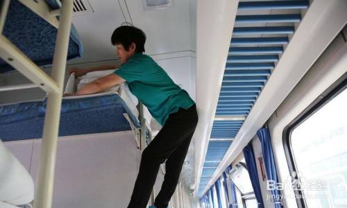火車硬臥票價詳解,上中下鋪價格差異與選擇攻略