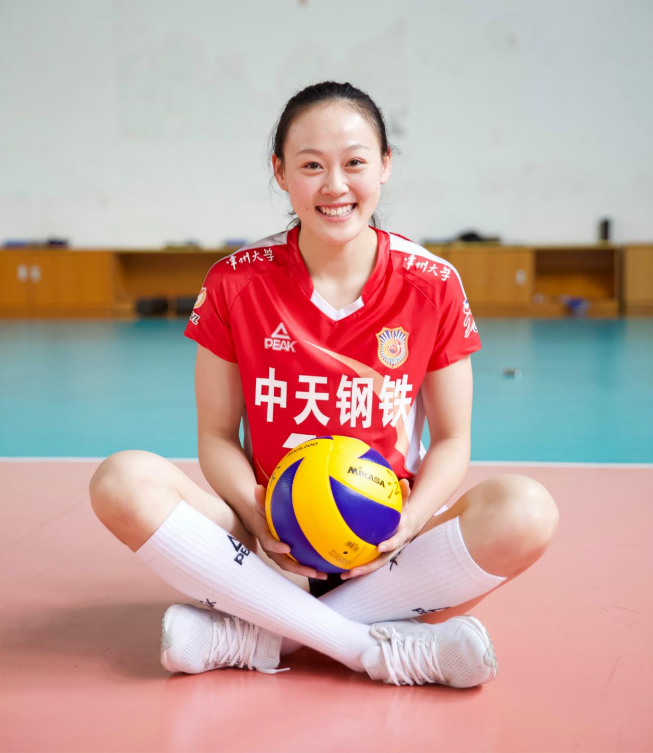 排球比賽每隊人數探討,隊伍構成與比賽策略解析