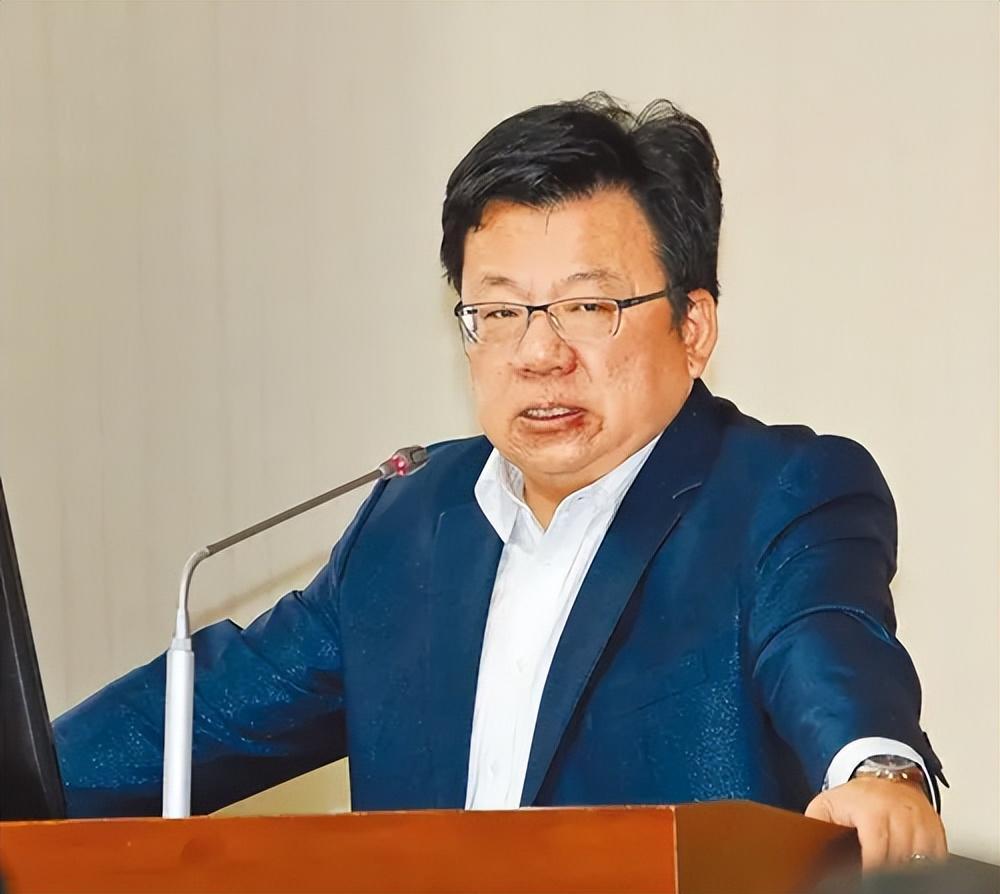 2024天天彩全年免費資料,詳細數據解讀_明星版11.680