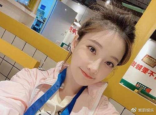 馮提莫最新日常趣事分享,愛與陪伴的溫馨時光