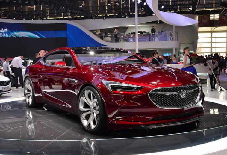 別克全新跑車,小巷中的隱藏之寶