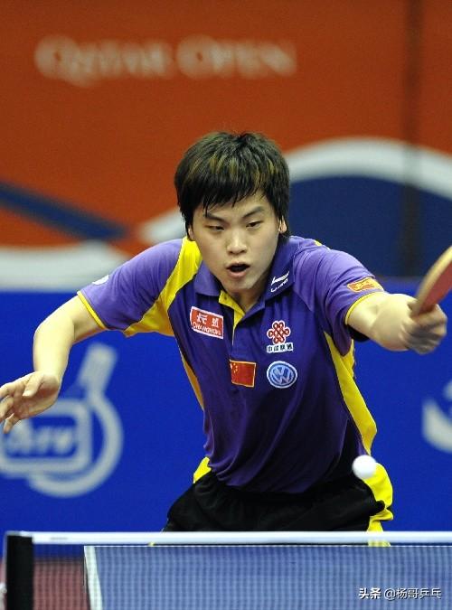 王皓經(jīng)典比賽視頻,展現(xiàn)變化、自信與成就感的賽場風(fēng)采