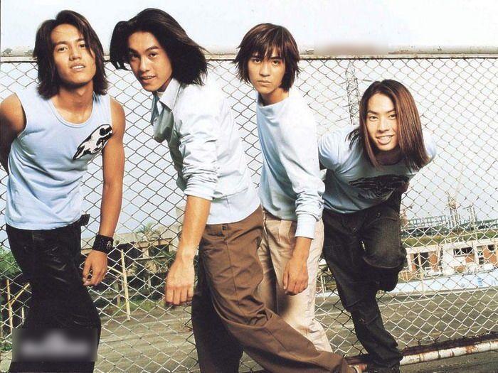 男生時尚發型推薦,小巷深處的獨特魅力風采