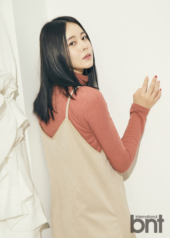 許怡,小巷深處的獨(dú)特邂逅之旅