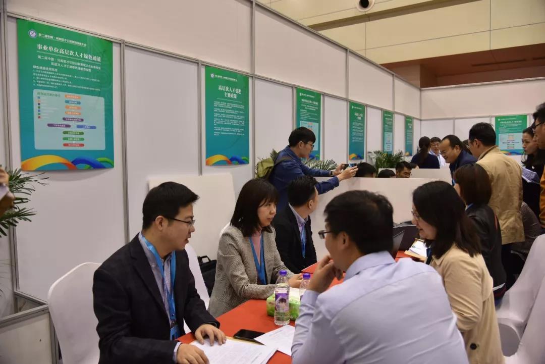 鎮平工業園區最新招聘日常趣事概覽